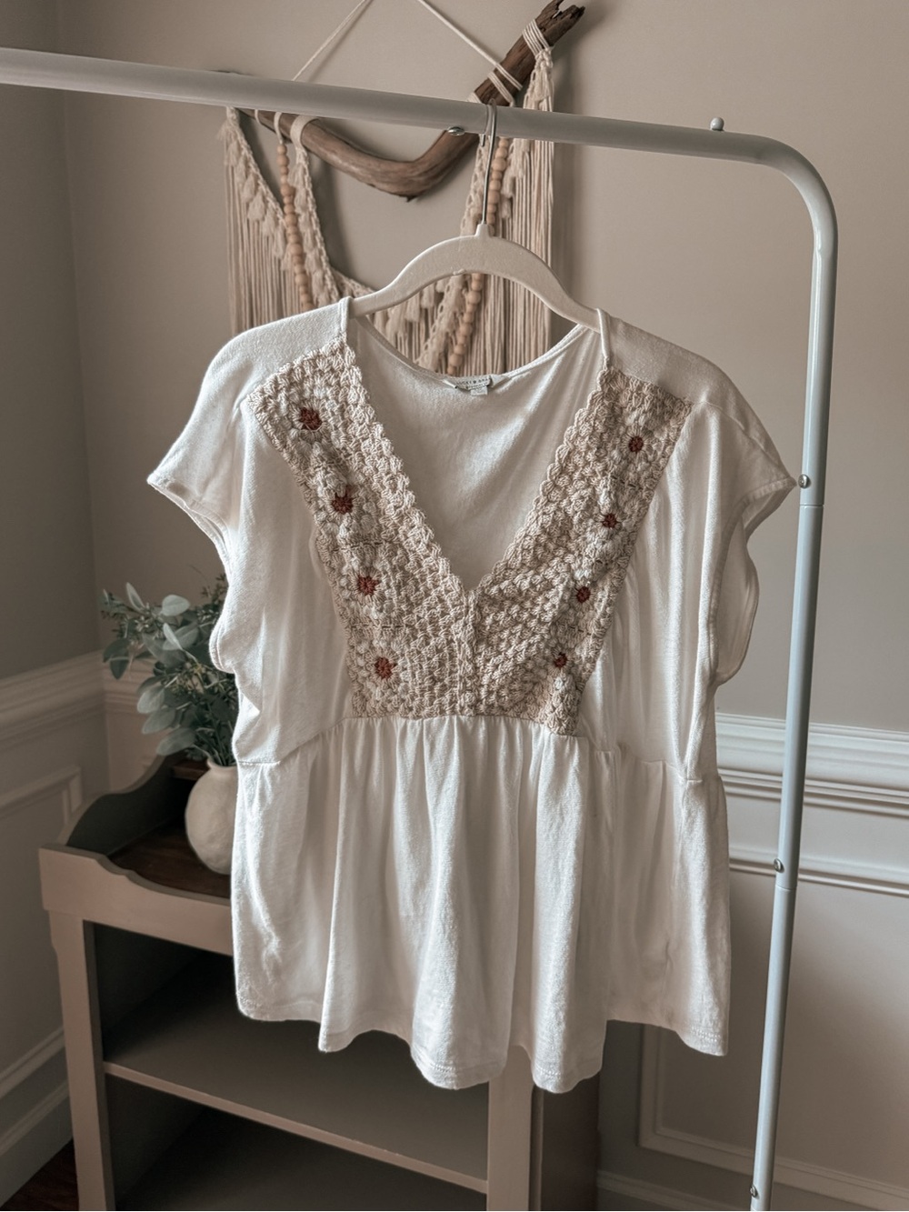 Lucky Brand Cream Crochet V-Neck Peplum Tunic
